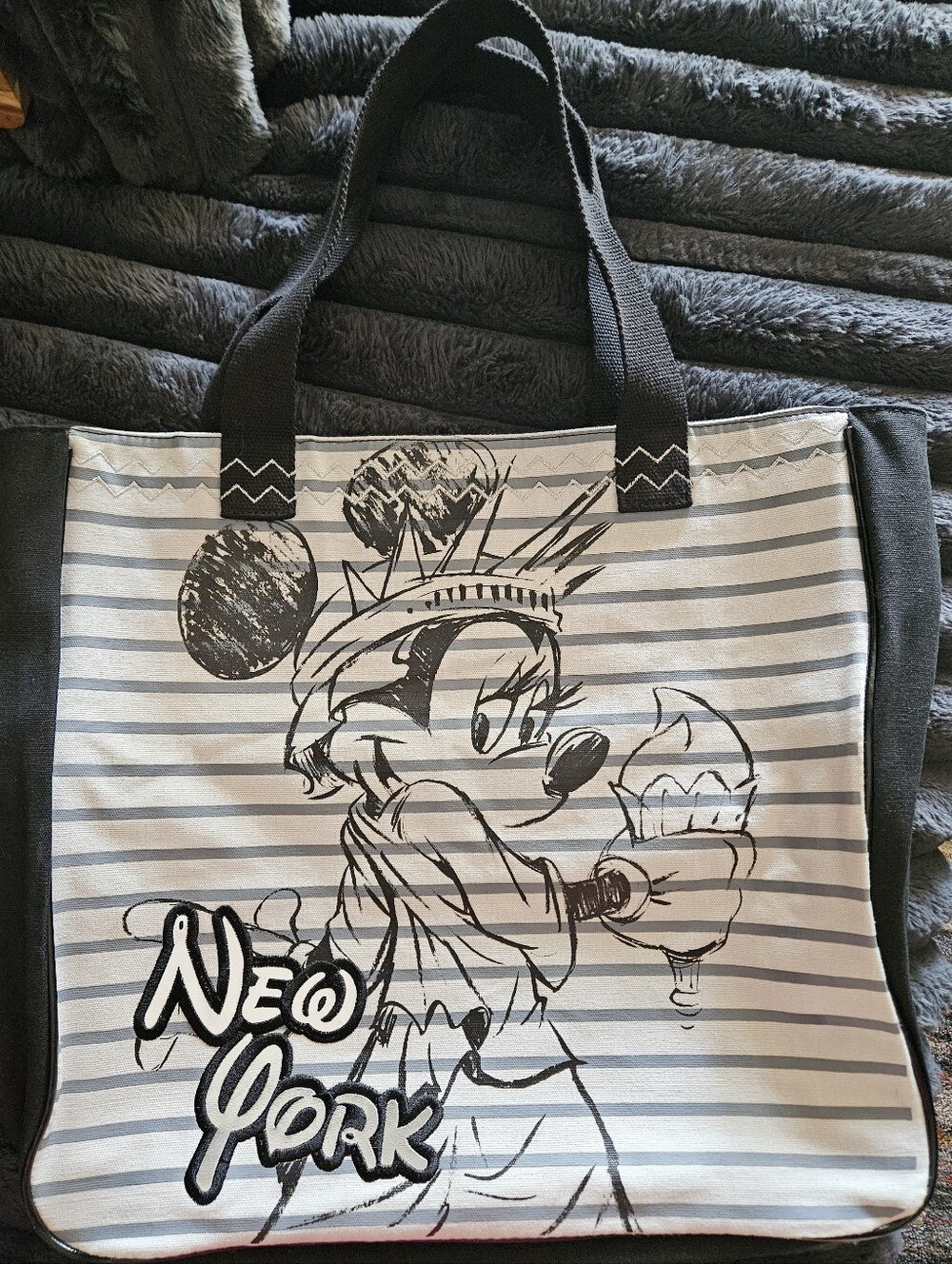 NYC Minnie Mouse/Statue of Liberty Tote Bag